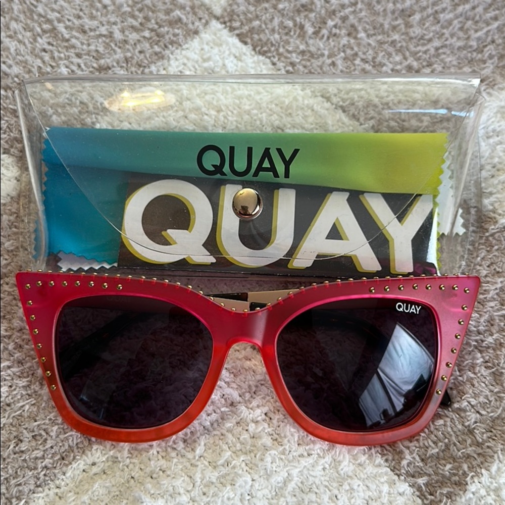 Quay Harper, pink, studded, cat-eye glasses